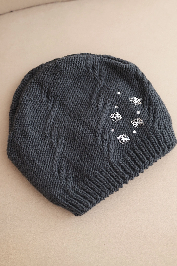 Women's winter wool hat with decorative applications K468 graphite