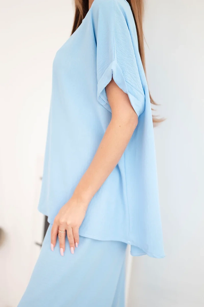 Komplet damski Plus Size bluzka i spodnie z szeroką nogawką niebieski