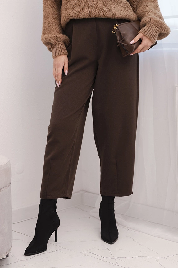 Damenhose mit hoher Taille und Falten braun
