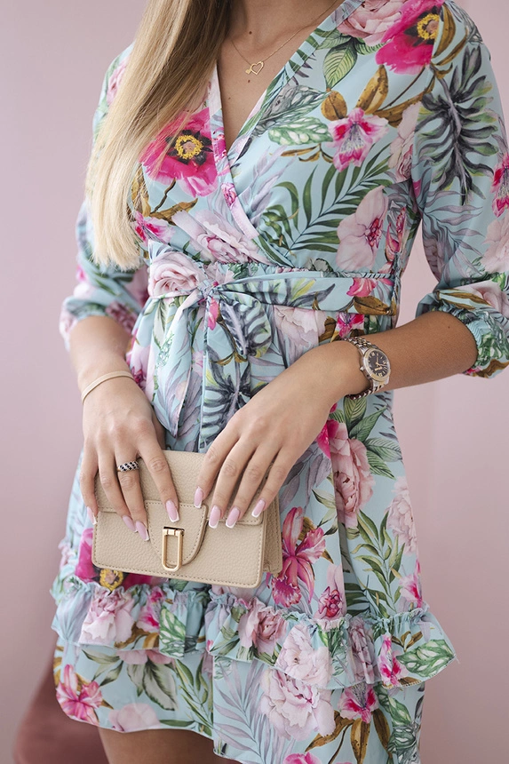 Geblümtes Kleid mit Bindegürtel in Mint