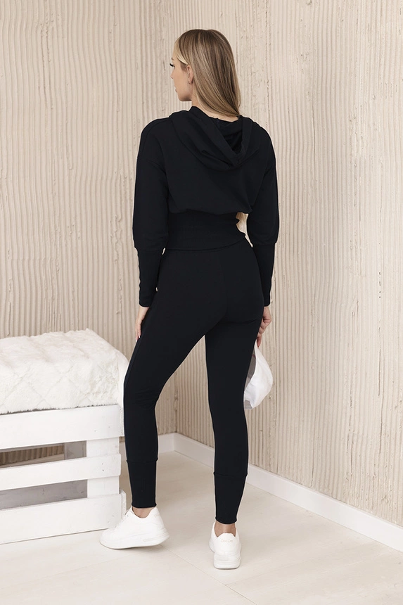 Set with wide cuffs navy blue