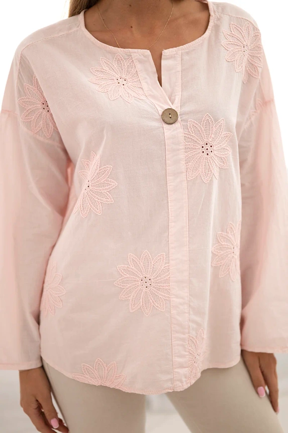 Shirt blouse with an embroidered pattern powder pink
