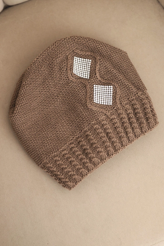 Women's winter wool hat with zirconia and pattern K455 mocha