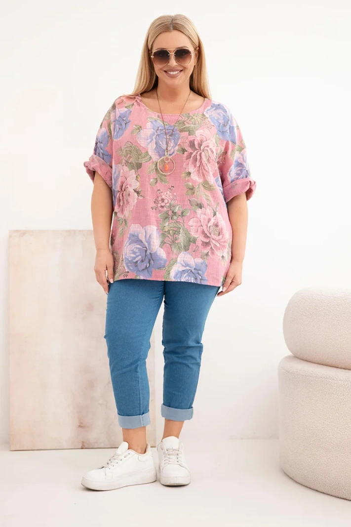 Bluzka damska bawełniana Plus Size z krótkim rękawem i kwiatowym wzorem ciemno różowa