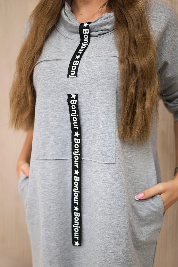 Šaty s kravatou šedá