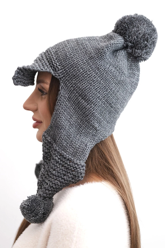 Damenwintermütze mit Wolle, mit Schirm und Pompons K475 grau