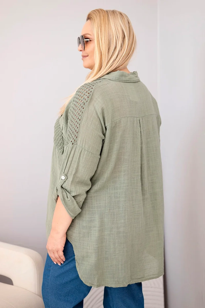 Dámská bavlněná košile ve velikosti Plus Size s límečkem a krajkovou vsadkou khaki