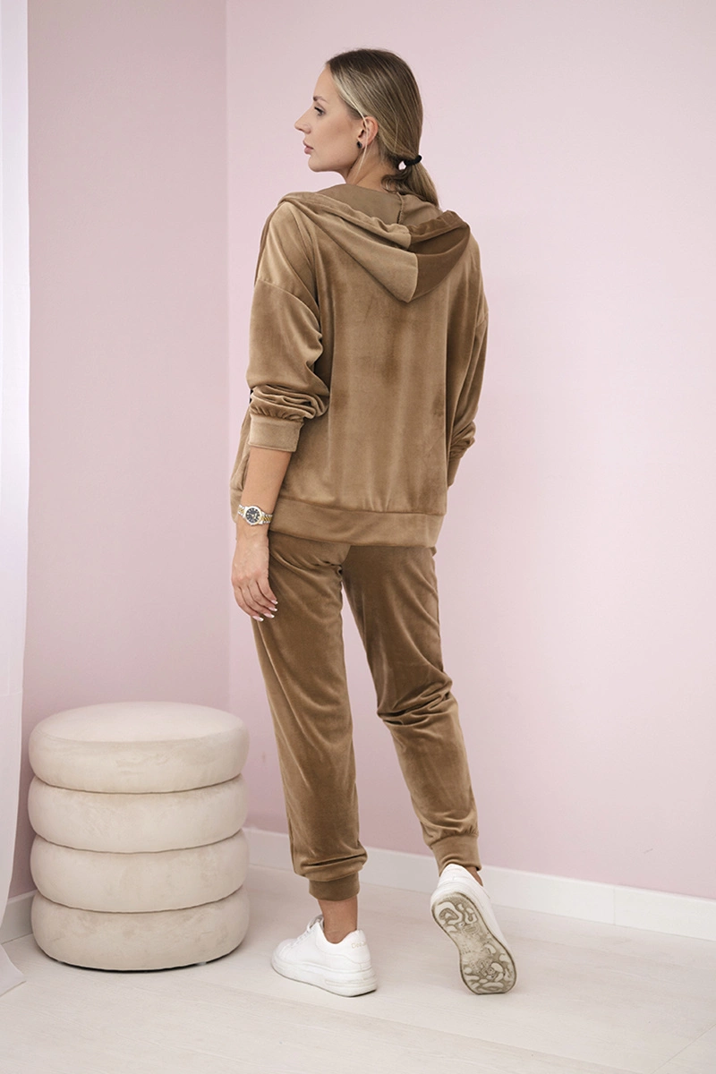 Komplet welurowy bluza z kapturem + spodnie camelowy zdjęcie 3