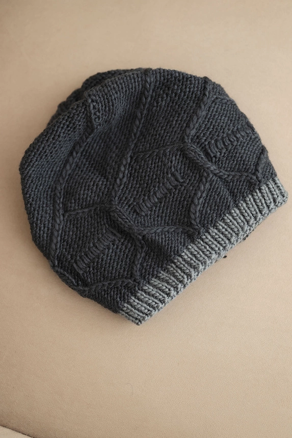 Women's winter hat made of wool with a woven pattern K443 graphite