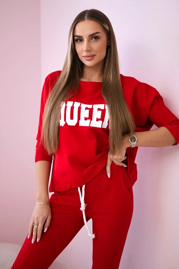 Set with Queen print red