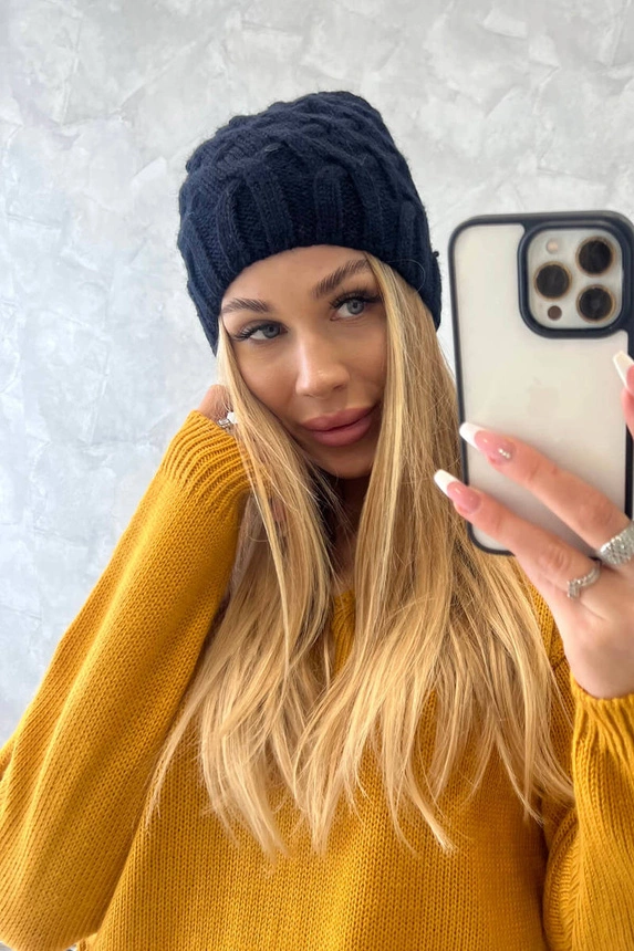 Čapica s fleece Agnieszka K239 námornícka modrá