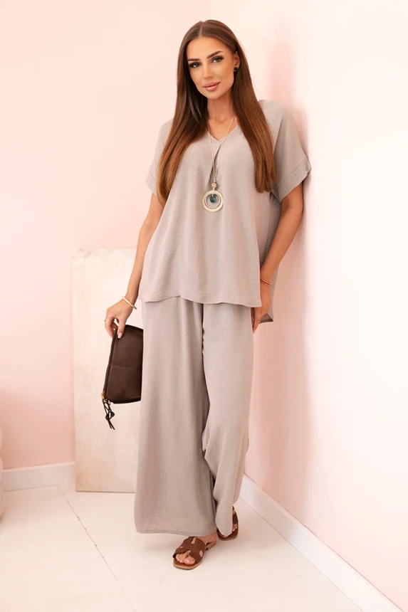 Set mit Halskette blusen + hose fango