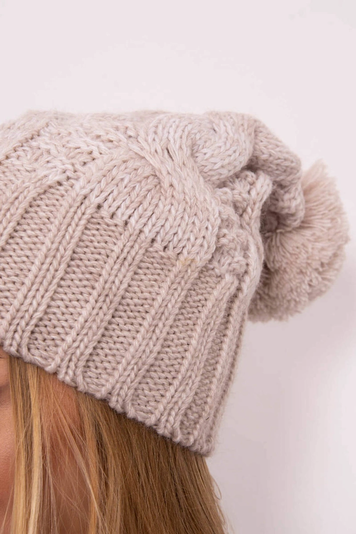 Paris vilnonė kepurė K213 light beige