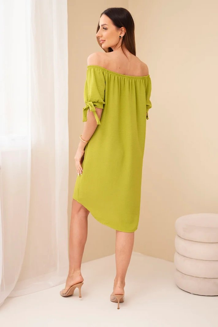 Dress tied on the sleeves kiwi