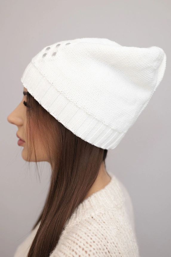 Damen Wintermütze mit dekorativer Blume und Zirkonia K400 weiß