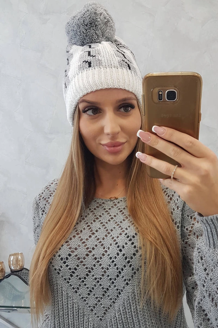 Dámská čepice s bambulí Rozalia K323 šedá+bílá