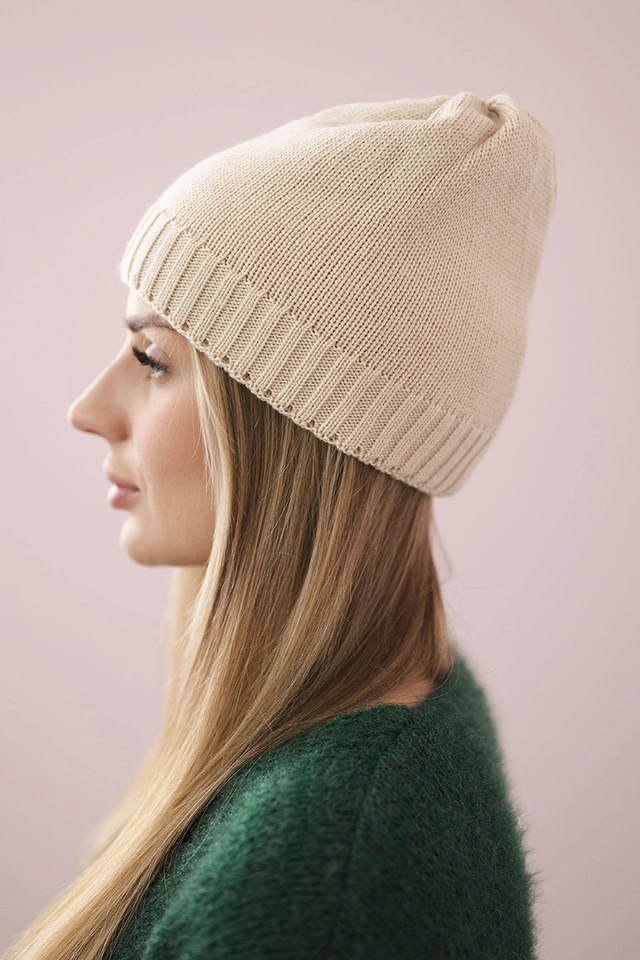 Dámská čepice Berry K344 beige