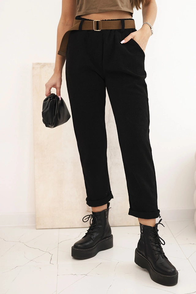 Damenhose mit Gürtel aus Cord schwarz