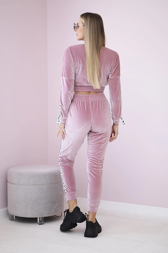 Velurová souprava s nápisem Queen dark powder pink