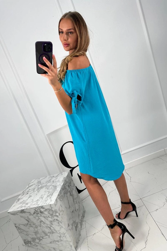 Dress tied on the sleeves turquoise