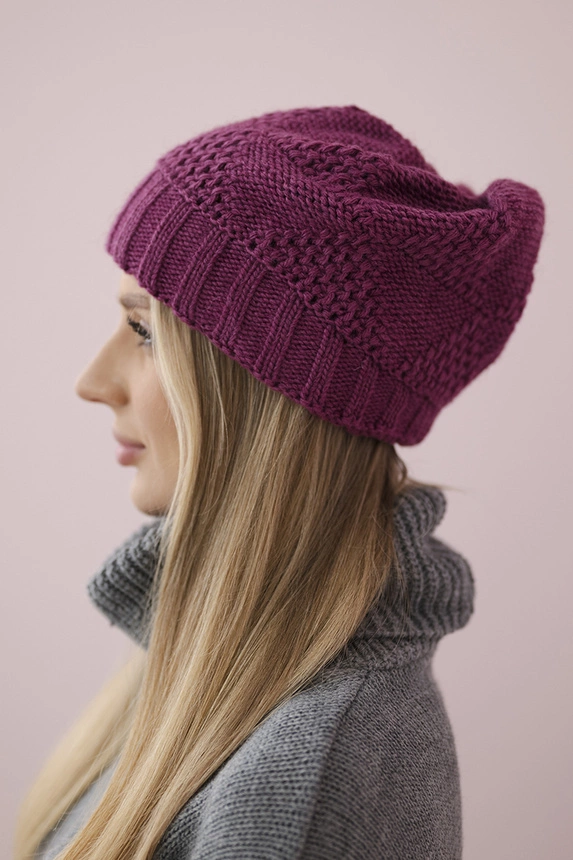 Women's cap Danuta K331 dark violet
