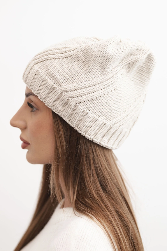 Damenwintermütze aus Wolle mit Strassverzierung K480 beige