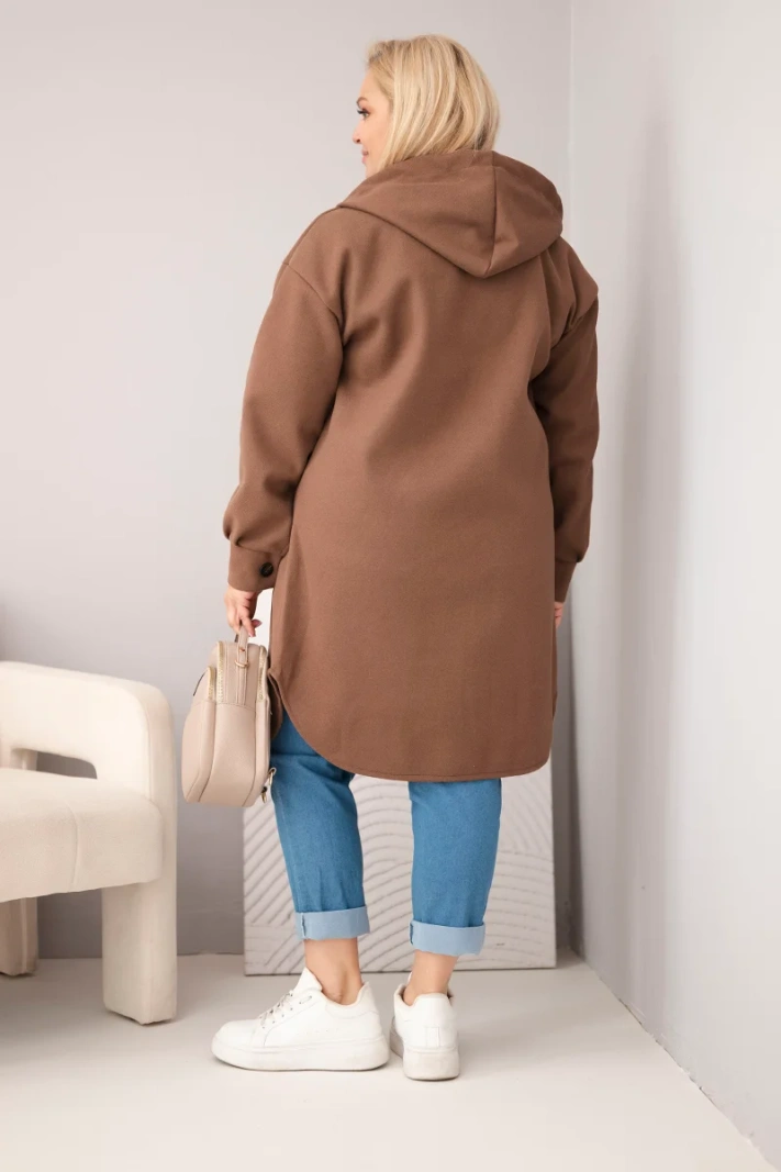Moteriškas paltas Plus Size su gobtuvu užsegamas sagomis rudas