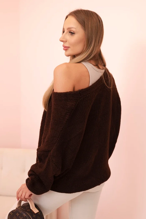 Women's sweater with a V-neck and buttons brown