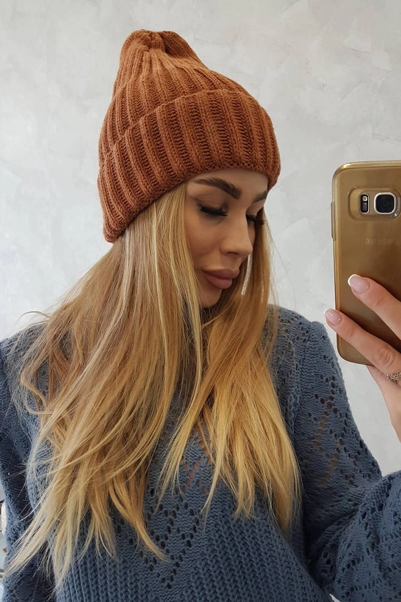 "Zyta" kepuraitė su atlenkimu K308 camel