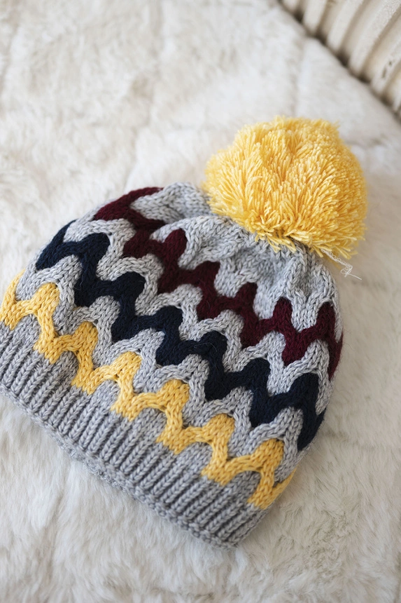 Women's cap Laila K283 dark grey+yellow