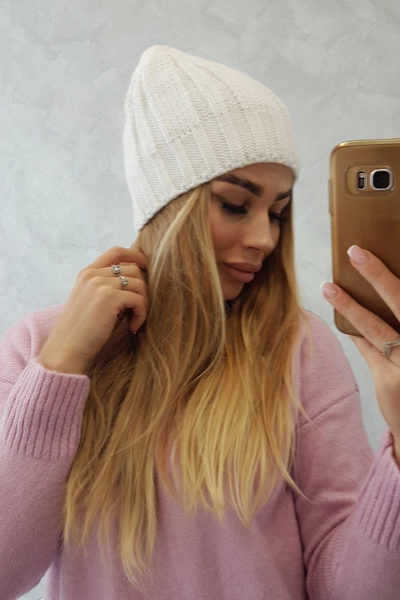 Čapica s fleece Ida K320 biely
