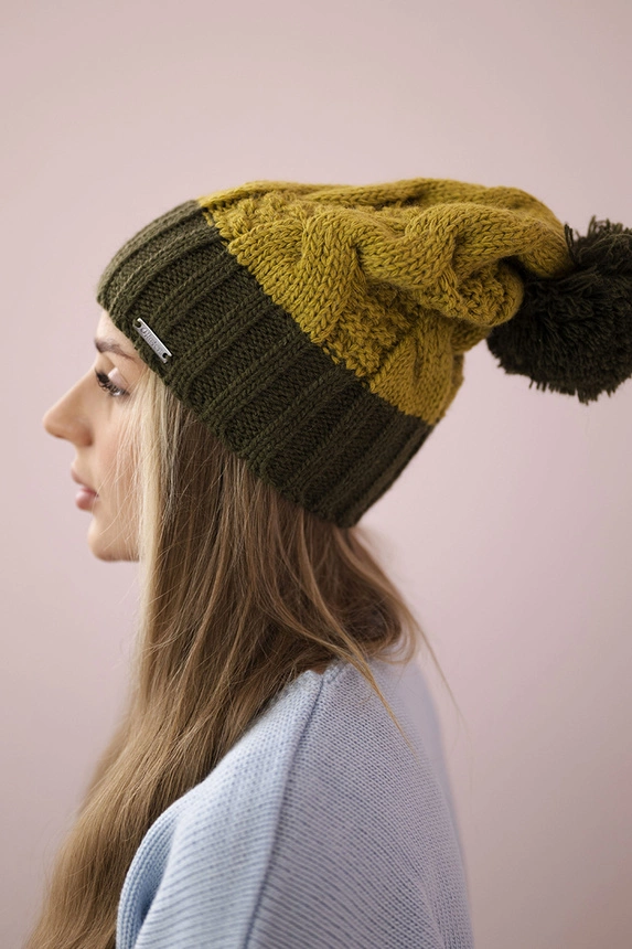 Cap with fleece Paris K212 kiwi+khaki