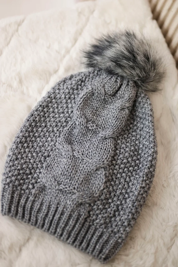 Cap with fleece Sandra K210 dark grey