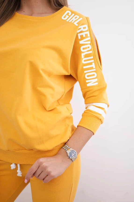 Set Girl Revolution mustard