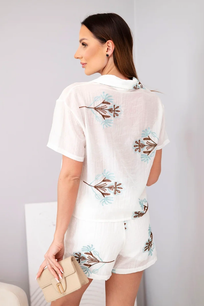 Women's set: short-sleeved shirt and embroidered skort ecru