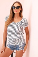 Námornícka modrá || Biela