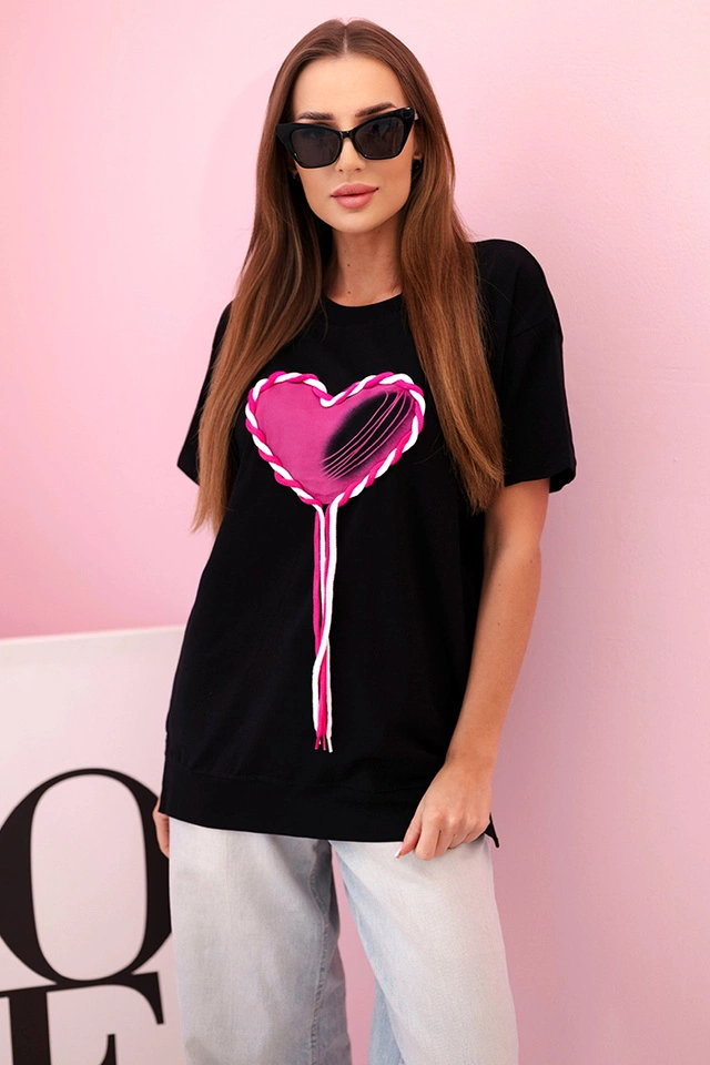 T-shirt damska bawełniana oversize z sercem i frędzlami czarna