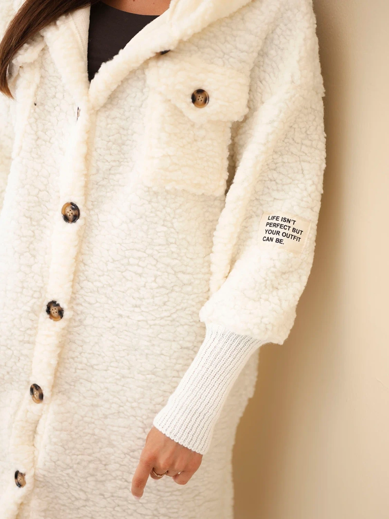 Plášť dámsky z polyesteru s kapucňou a gombíkmi ecru