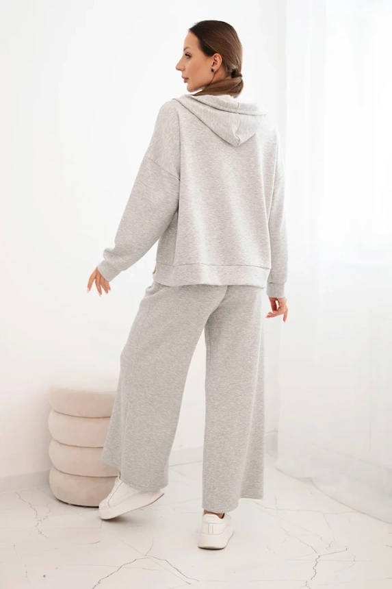 Women's set with wide-leg pants and zip-up hoodie gray