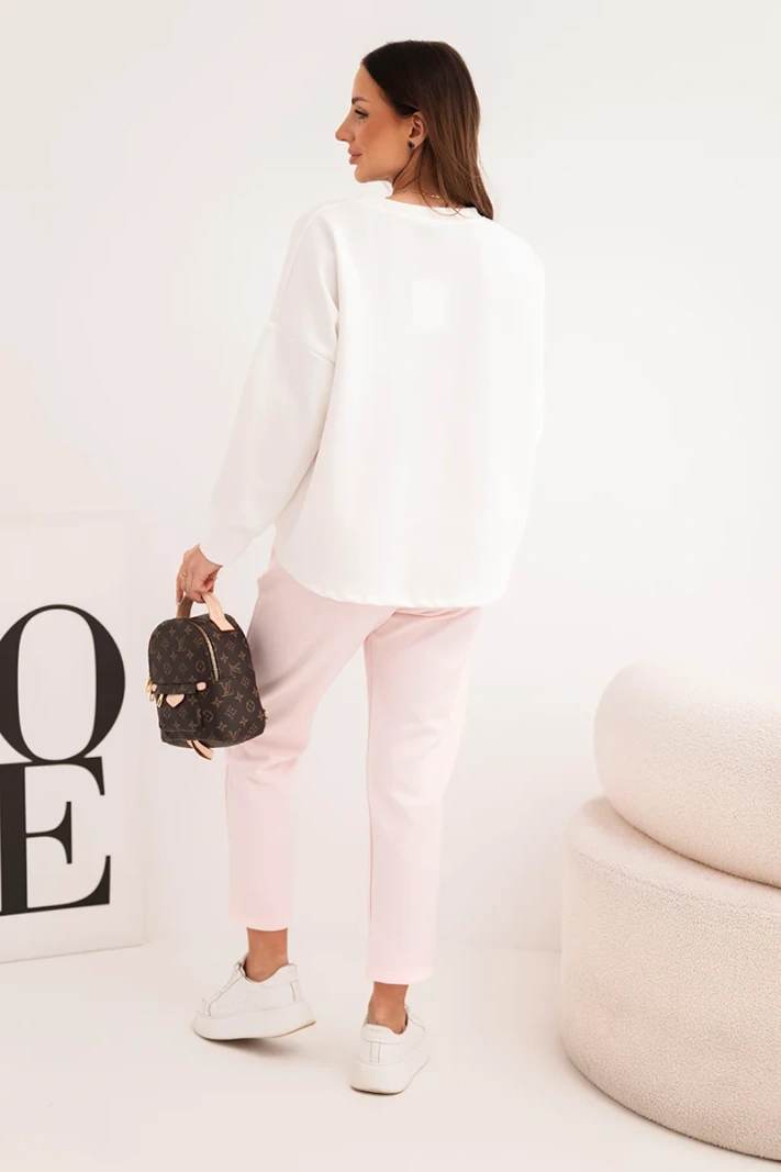 Ladies' butter set with a contrasting pocket powder pink
