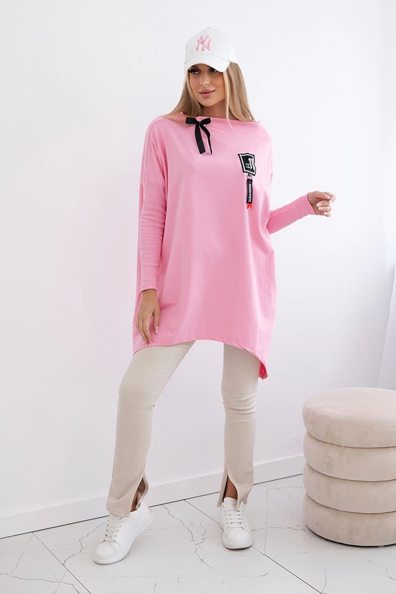 Oversize sweatshirt with asymmetrical sides light pink
