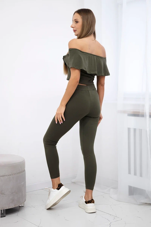 Set with a frill khaki