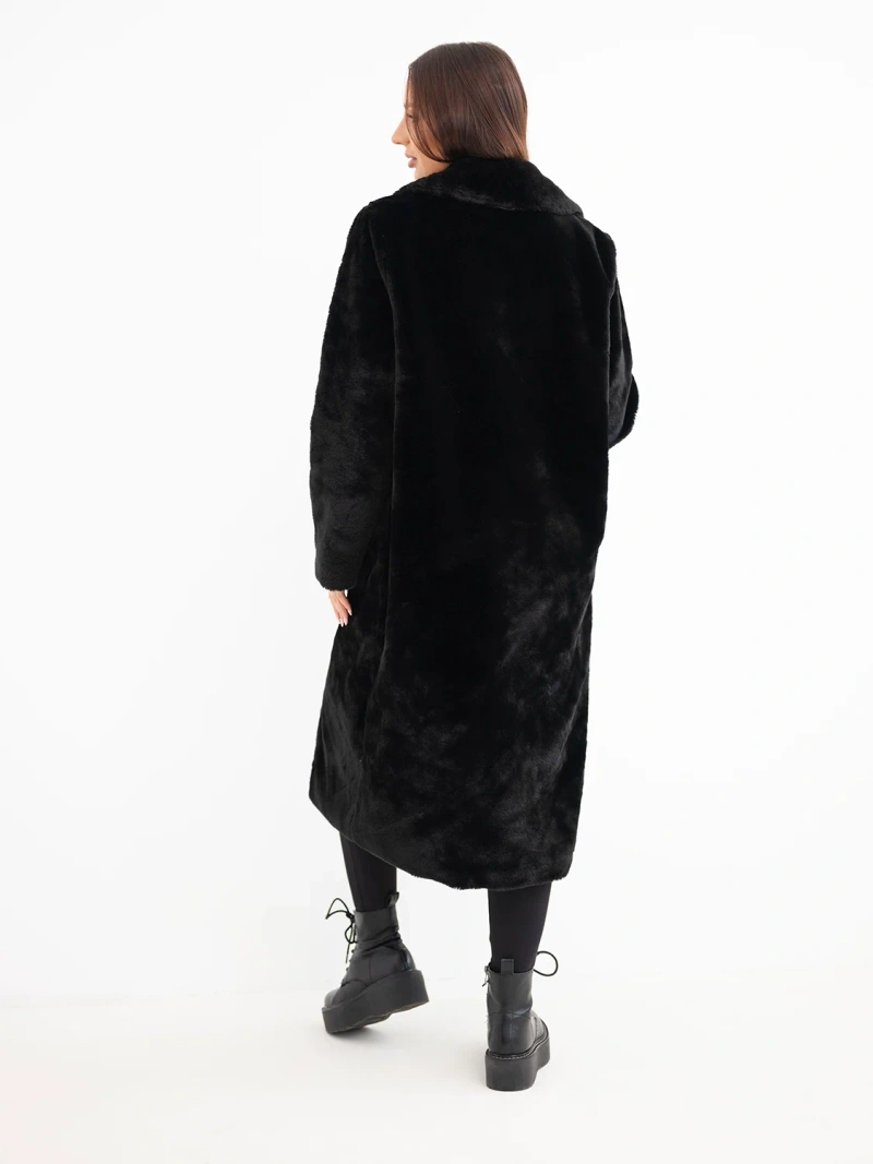 A coat women's long with a collar black