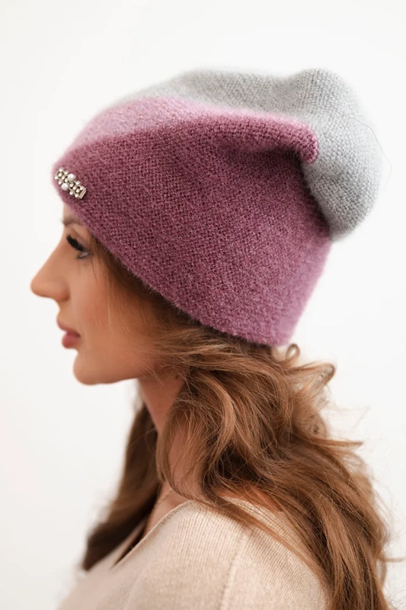 Women's winter hat made of fluffy knit with decorative appliqué gray + dark purple