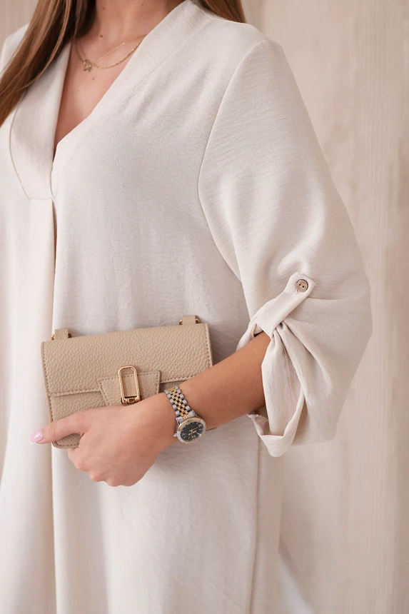 V-neck dress beige