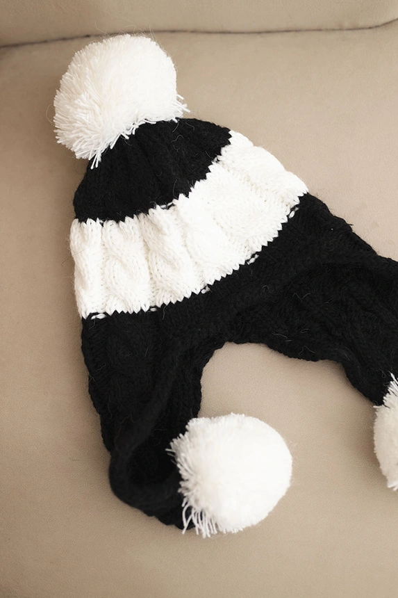 Women's winter wool hat with pom-poms and ear flaps K447 black + white