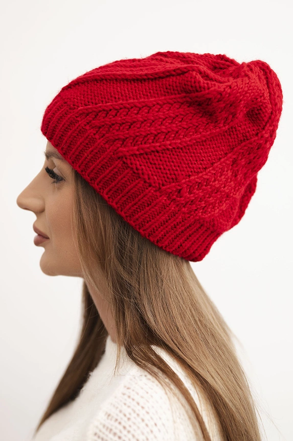 Women's winter hat made of wool K441 red