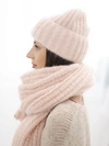 Damen Set Mütze und langer Schal aus weichem Garn beige