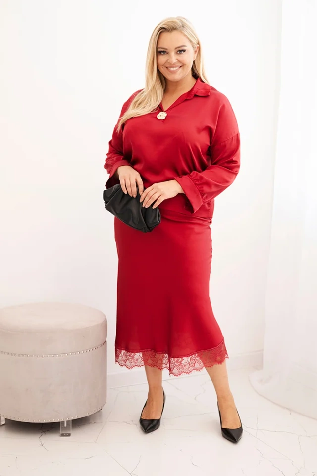 Komplet damska Plus Size z satynowym połyskiem i koronką bordowy