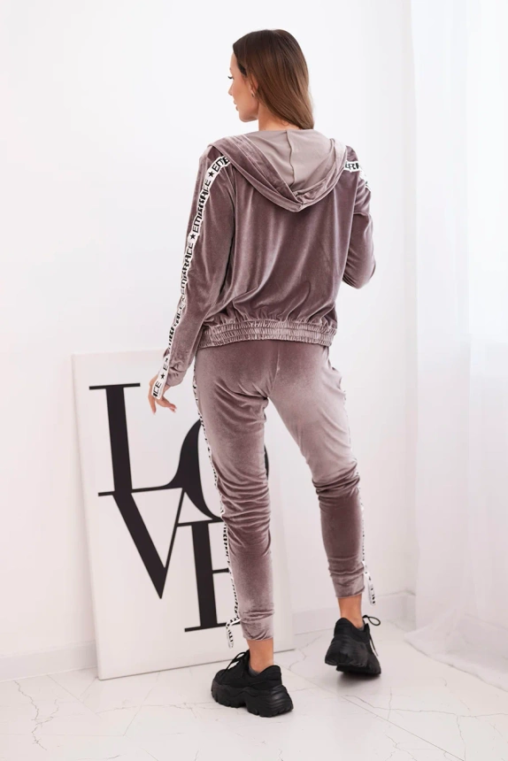 Velūro rinkinys su dekoratyvinėmis juostelėmis pilkos spalvos